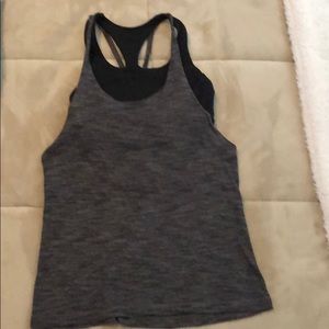 Lululemon top